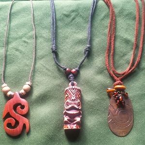 Lot of 3 artsy brown necklaces.
